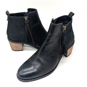 Crevo Autumn Black Leather Ankle Boots With Tassel Zipper Women's Size 8.5